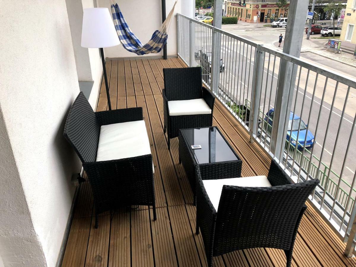 Spacious Apartment In Center With Terrace Wien Exteriör bild